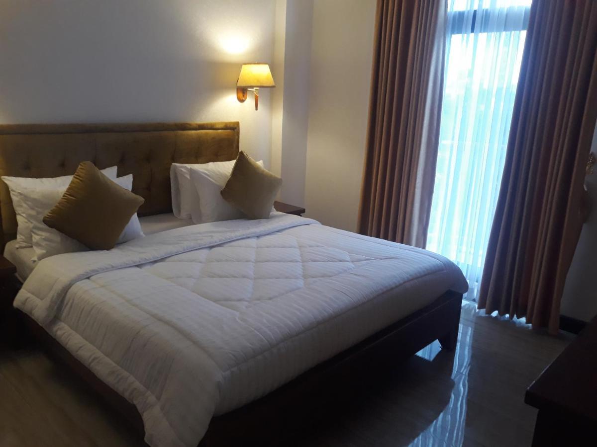 Hotel Bumi Asih Padangsidimpuan Batubelubang Экстерьер фото