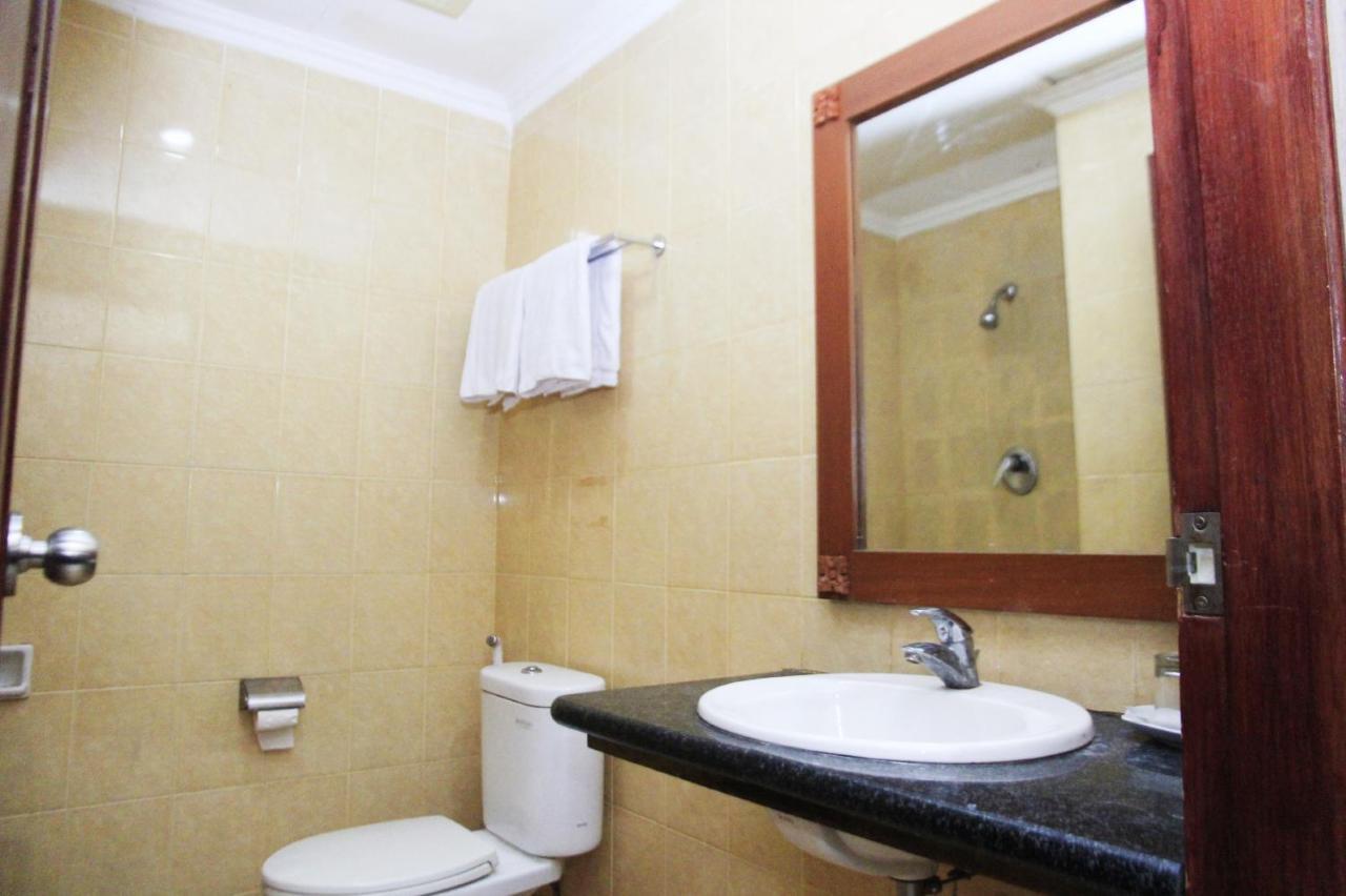 Hotel Bumi Asih Padangsidimpuan Batubelubang Экстерьер фото